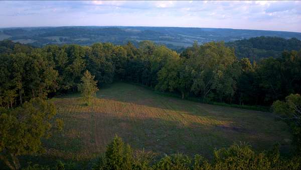 18 Acres of Land for Sale in Santa Fe, Tennessee