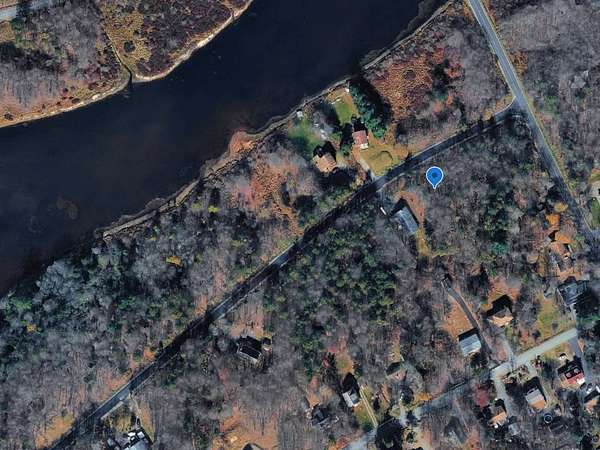 0.5 Acres of Residential Land for Auction in Albrightsville, Pennsylvania