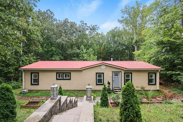 1.74 Acres of Land with Home for Sale in Kingston Springs, Tennessee