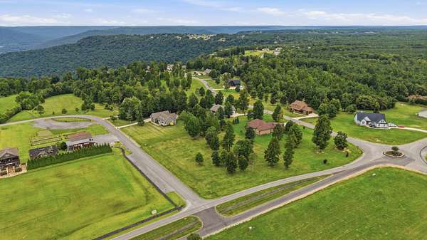 1.37 Acres of Residential Land for Sale in Jasper, Tennessee
