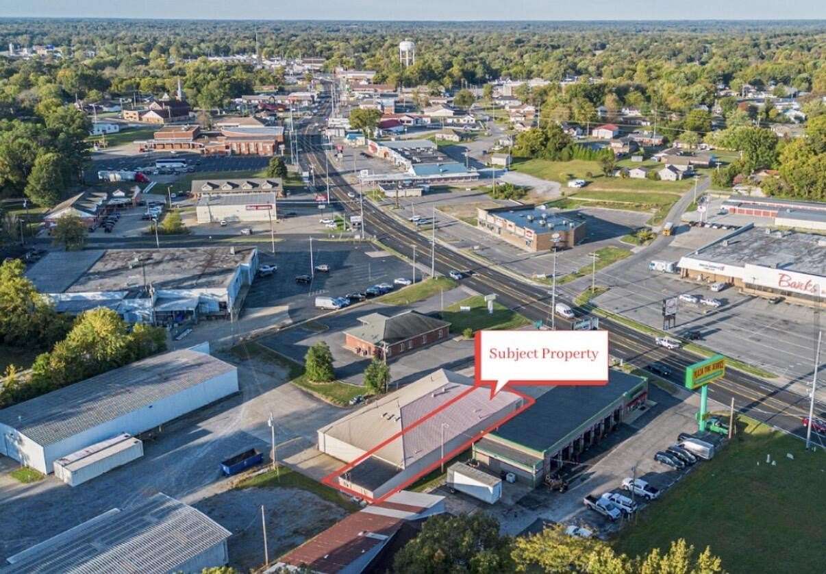 2 Acres of Improved Commercial Land for Lease in Paducah, Kentucky