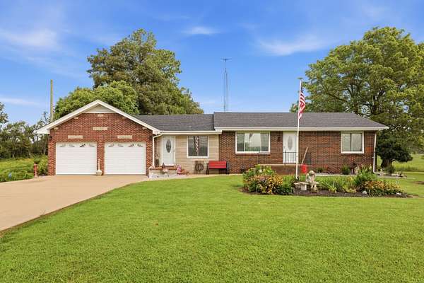 2.29 Acres of Land with Home for Sale in Murray, Kentucky