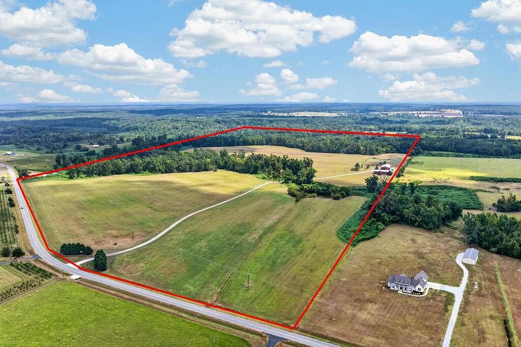 165 Acres of Land for Sale in Abbeville, Mississippi