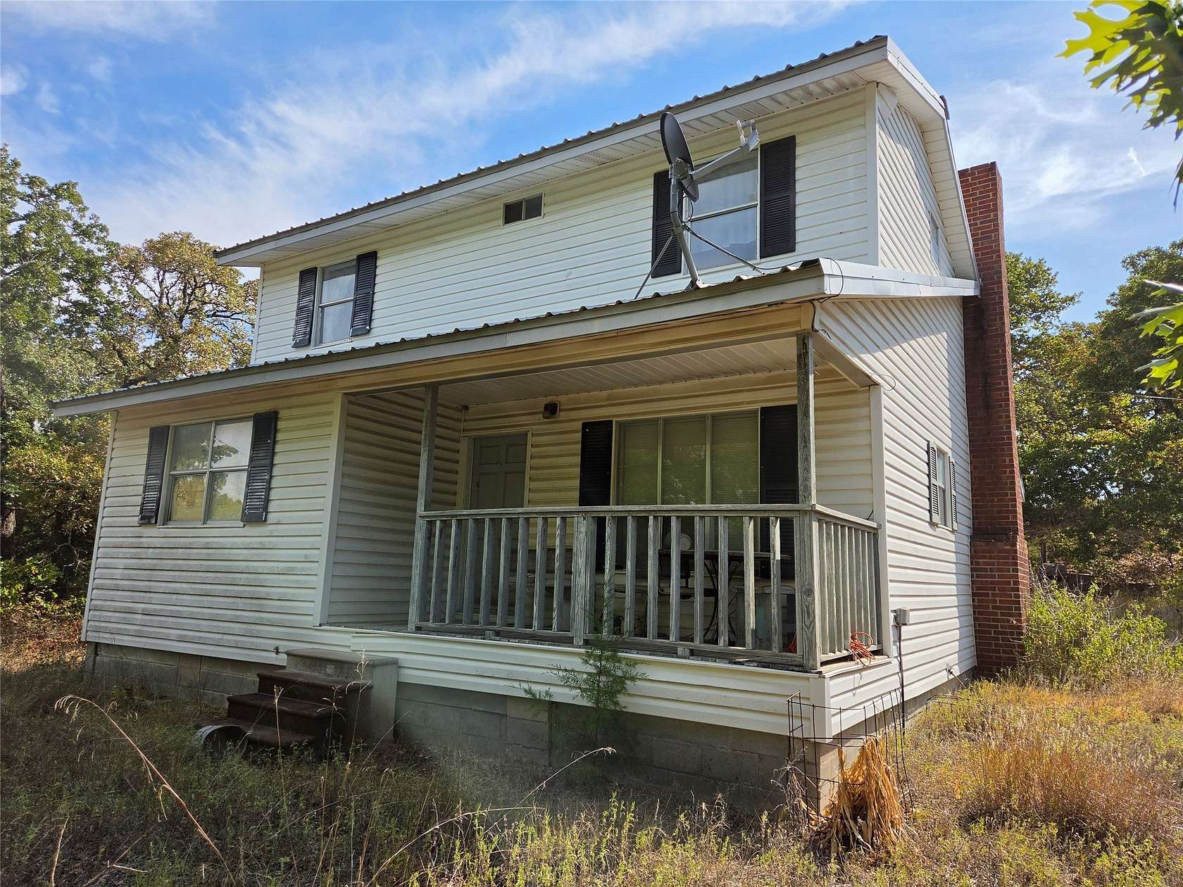 93 Acres of Recreational Land with Home for Sale in St. Jo, Texas