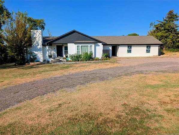 4.82 Acres of Land with Home for Sale in Madill, Oklahoma
