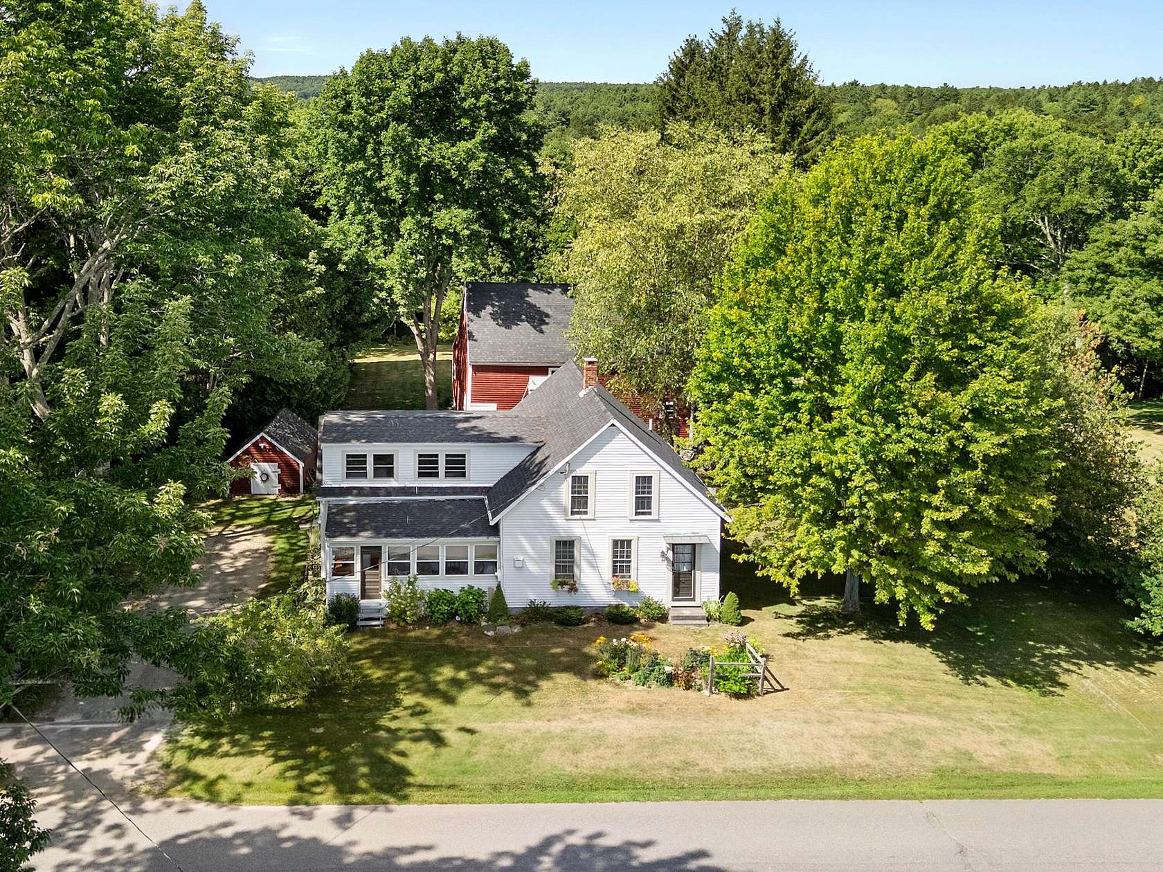 14 Acres of Land with Home for Sale in Waldoboro, Maine
