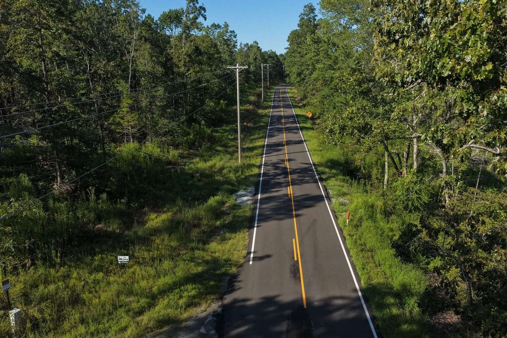 30 Acres of Land for Sale in Holladay, Tennessee