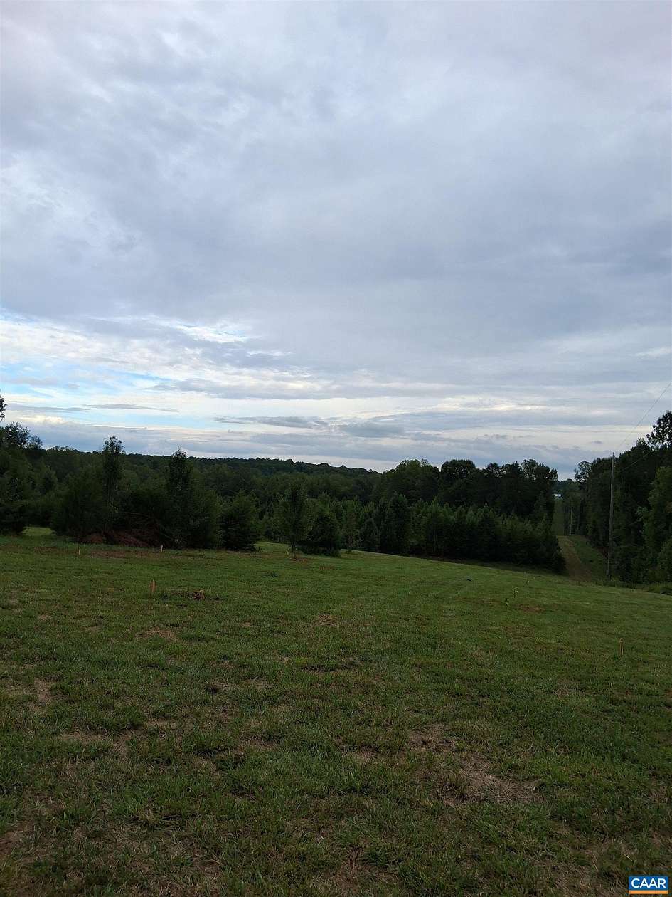 10 Acres of Land for Sale in Palmyra, Virginia