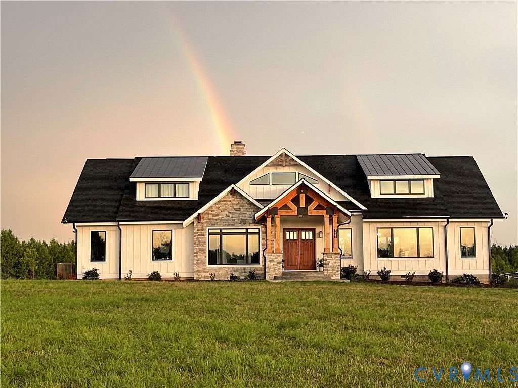 152 Acres of Recreational Land with Home for Sale in Mineral, Virginia