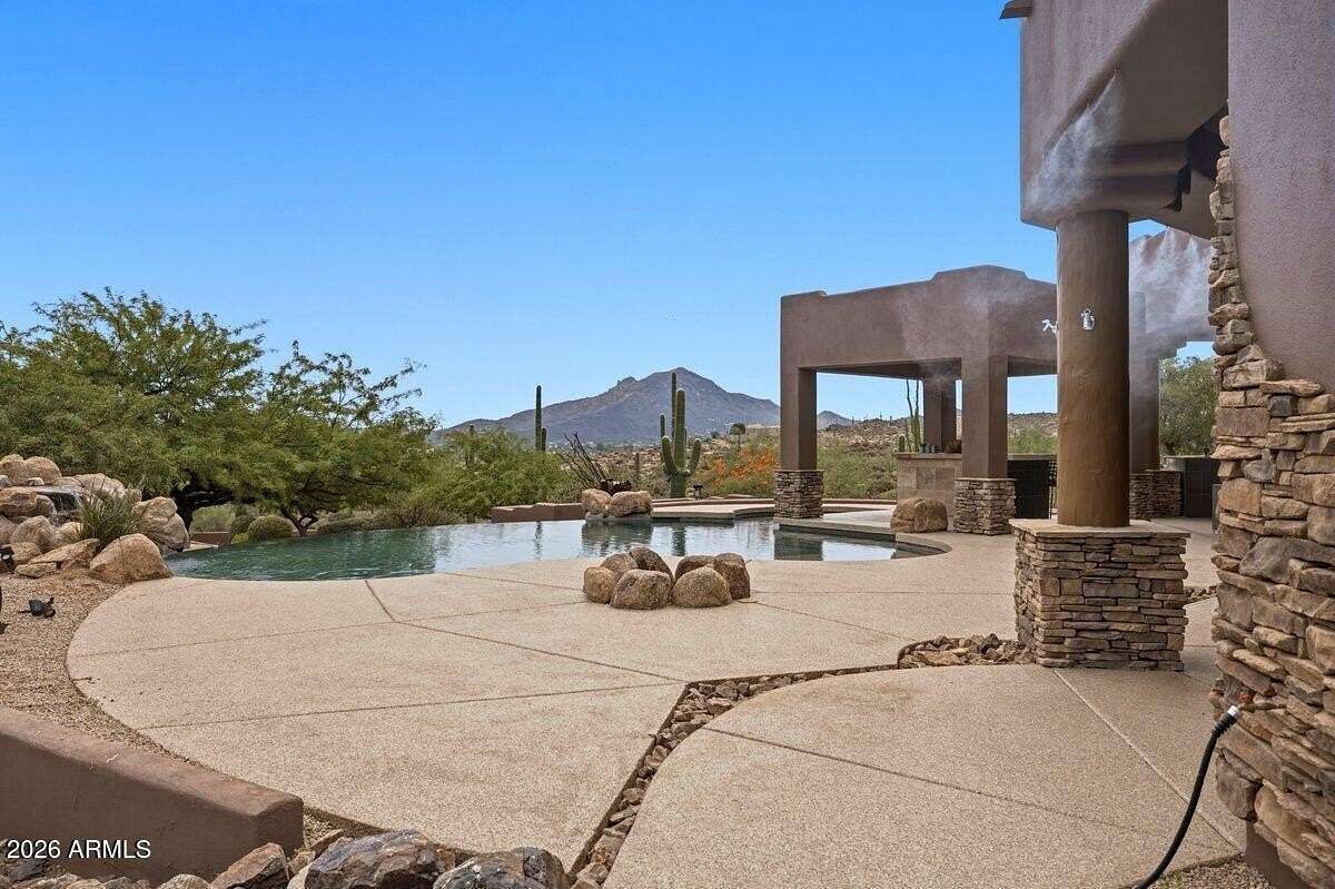 5 Acres of Land with Home for Sale in Cave Creek, Arizona