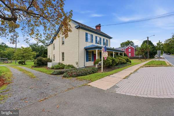 2.84 Acres of Land with Home for Sale in Aldie, Virginia