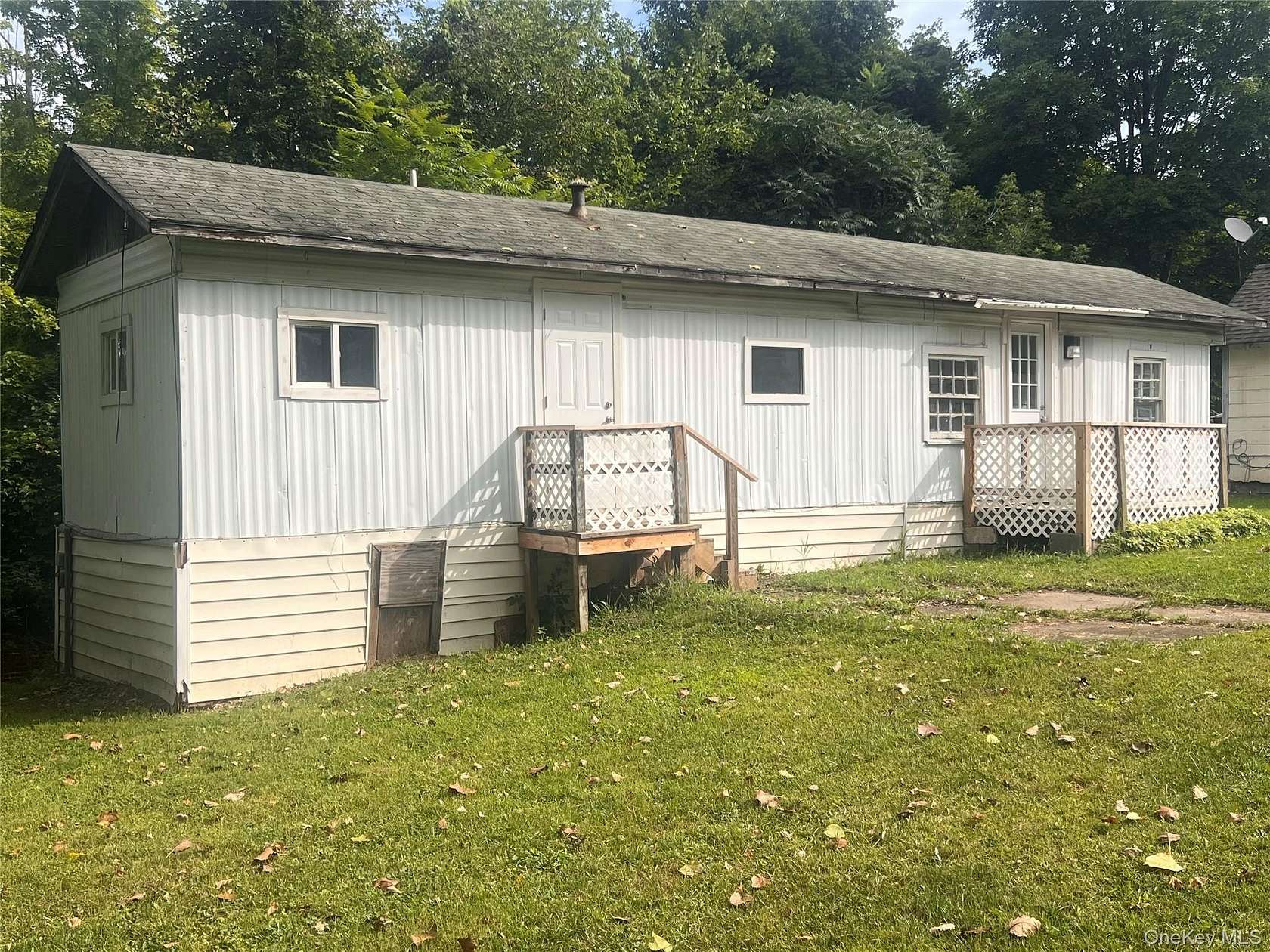 4.3 Acres of Land with Home for Lease in Kerhonkson, New York