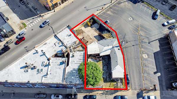 0.14 Acres of Commercial Land for Sale in Chicago, Illinois