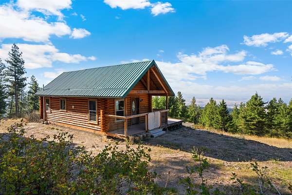10 Acres of Recreational Land with Home for Sale in Florence, Montana