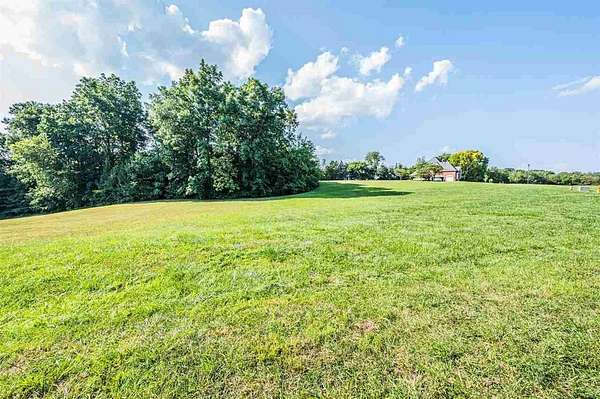 2.32 Acres of Land for Sale in Bowling Green, Kentucky