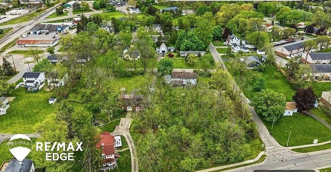 0.46 Acres of Residential Land for Sale in Grand Blanc, Michigan