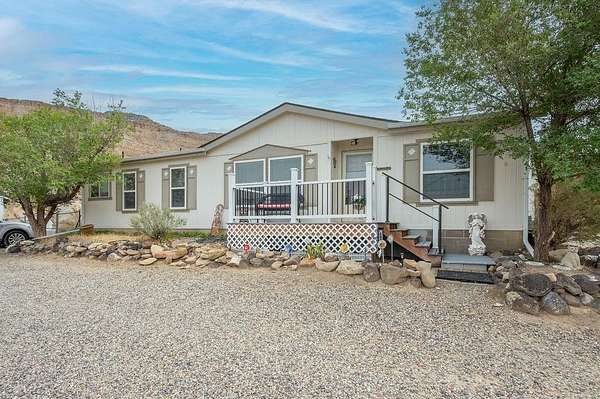 11.7 Acres of Land with Home for Sale in Palisade, Colorado