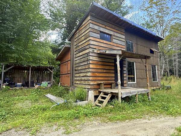 23 Acres of Land with Home for Sale in Farmington, Maine