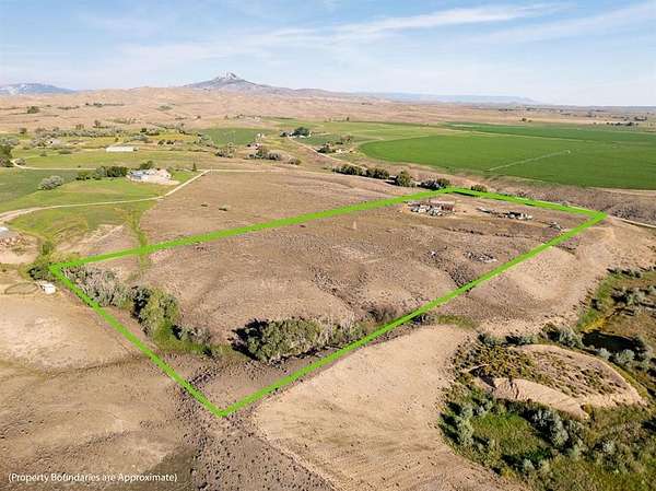 15 Acres of Land for Sale in Cody, Wyoming