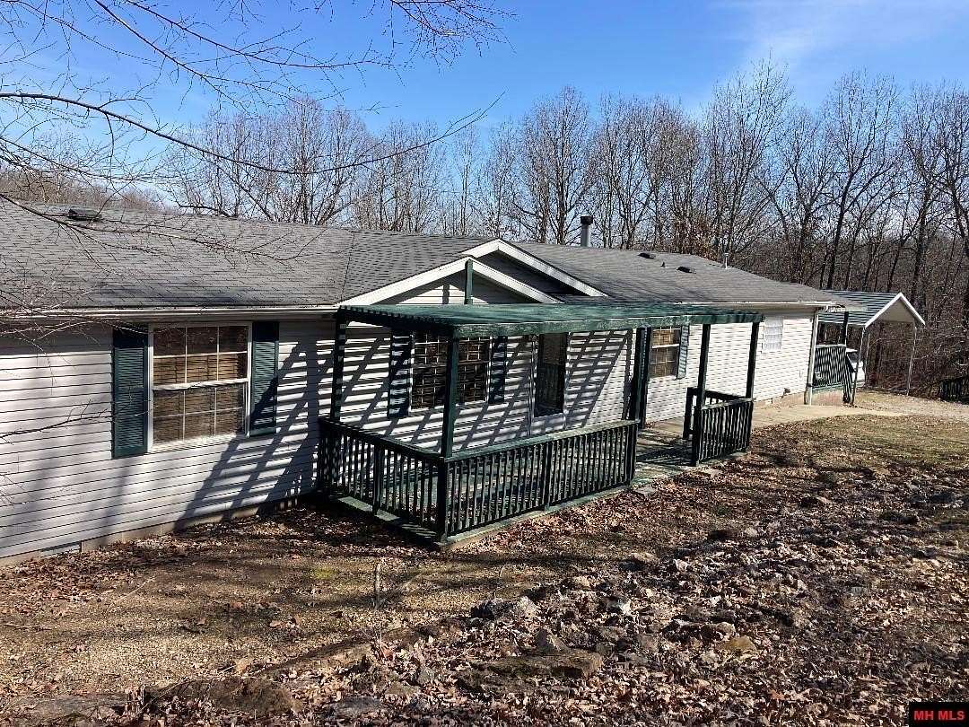 4.4 Acres of Land with Home for Sale in Gamaliel, Arkansas