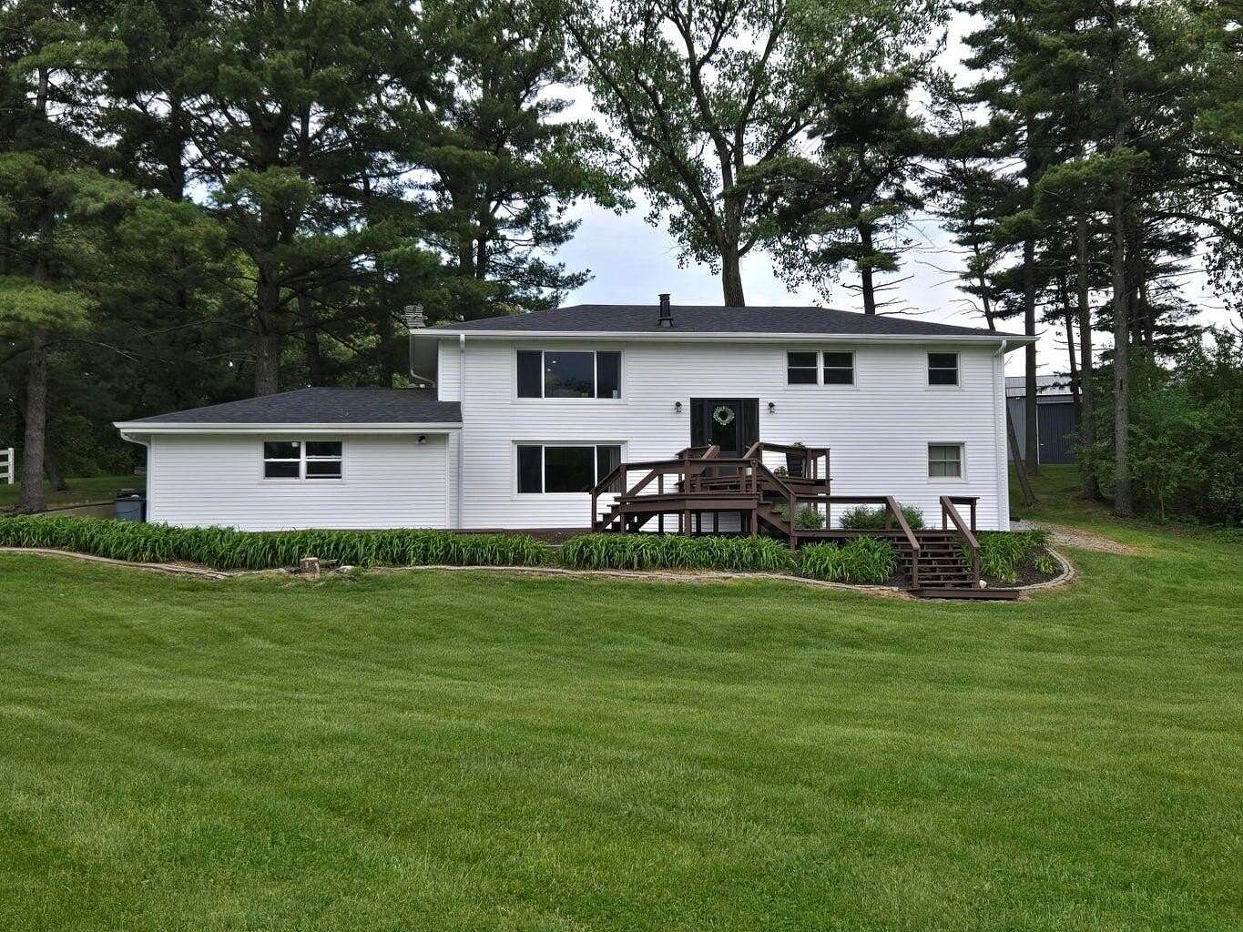 3.22 Acres of Land with Home for Sale in Lowell, Indiana