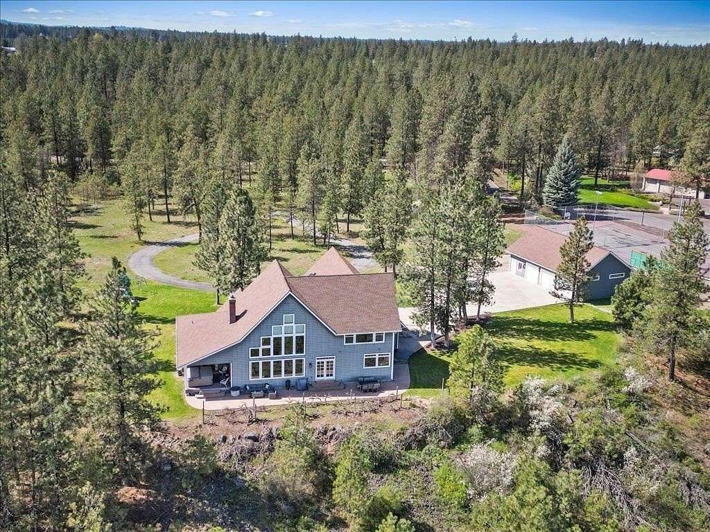 5 Acres of Land with Home for Sale in Spokane, Washington