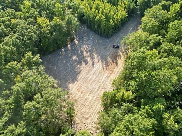 23.1 Acres of Recreational & Residential Land for Sale in Troy, Alabama