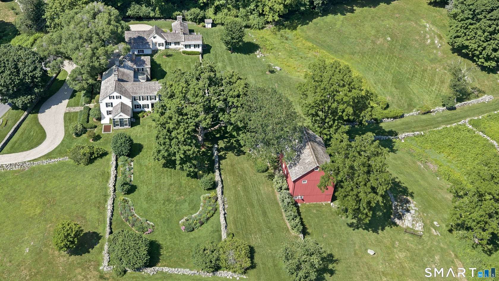 6 Acres of Land with Home for Sale in Wilton, Connecticut