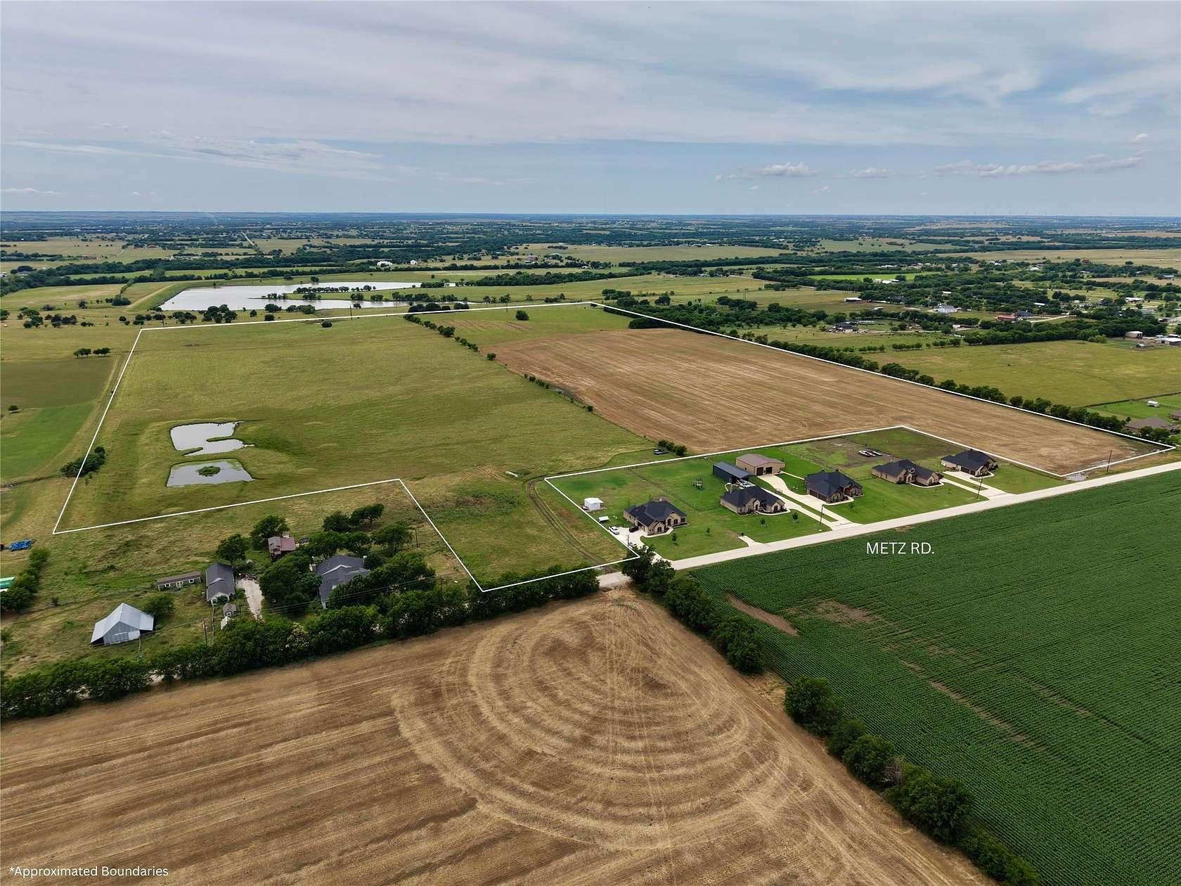 92 Acres of Mixed-Use Land for Sale in Sanger, Texas