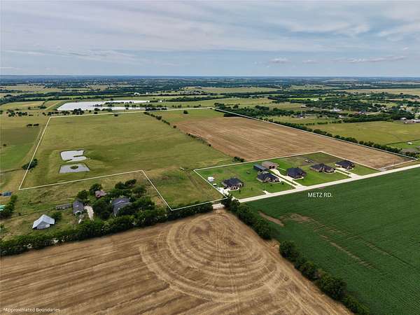 92 Acres of Mixed-Use Land for Sale in Sanger, Texas