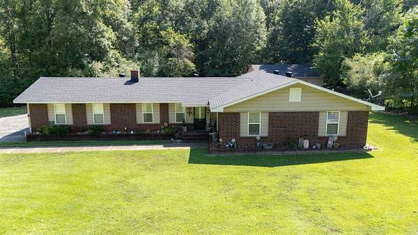 6 Acres of Land with Home for Sale in Malvern, Arkansas