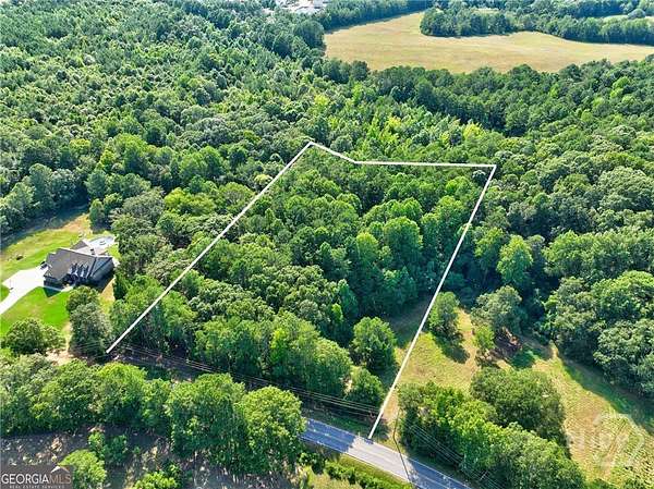 4 Acres of Land for Sale in Loganville, Georgia