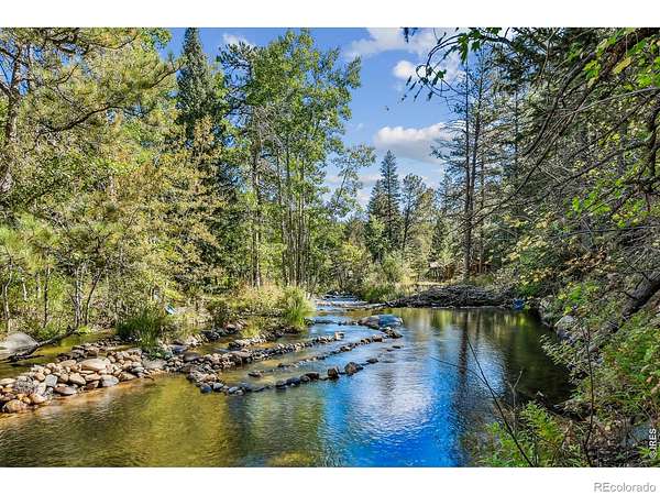 6 Acres of Residential Land for Sale in Lyons, Colorado