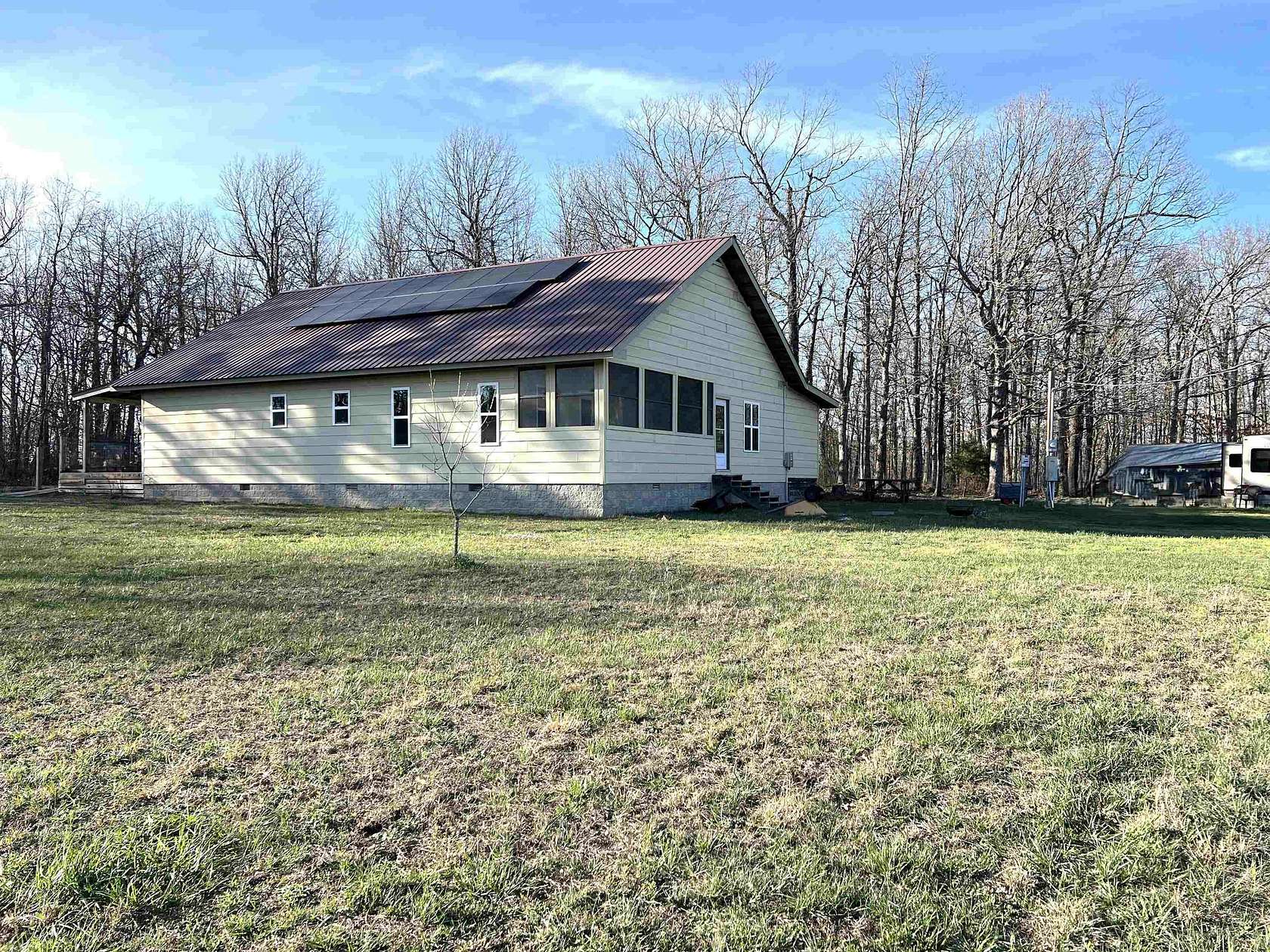 11.3 Acres of Recreational Land with Home for Sale in Fox, Arkansas