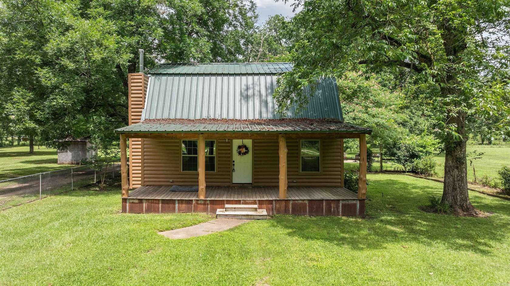 51 Acres of Land with Home for Sale in Texarkana, Arkansas