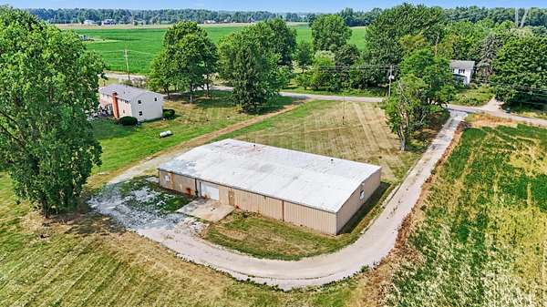 2.13 Acres of Improved Commercial Land for Sale in Johnstown, Ohio