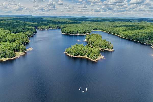 2.42 Acres of Land with Home for Sale in Barrington, New Hampshire