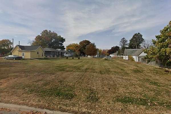 0.1 Acres of Residential Land for Sale in Grundy Center, Iowa