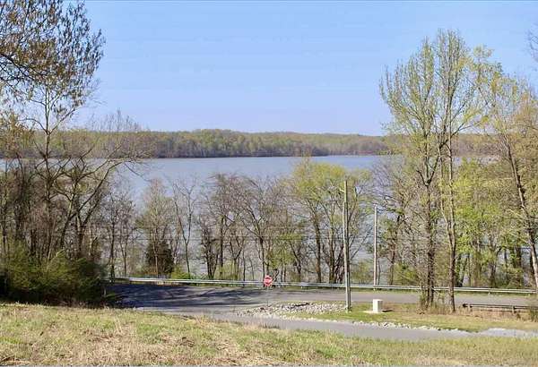 0.74 Acres of Residential Land for Sale in Eddyville, Kentucky