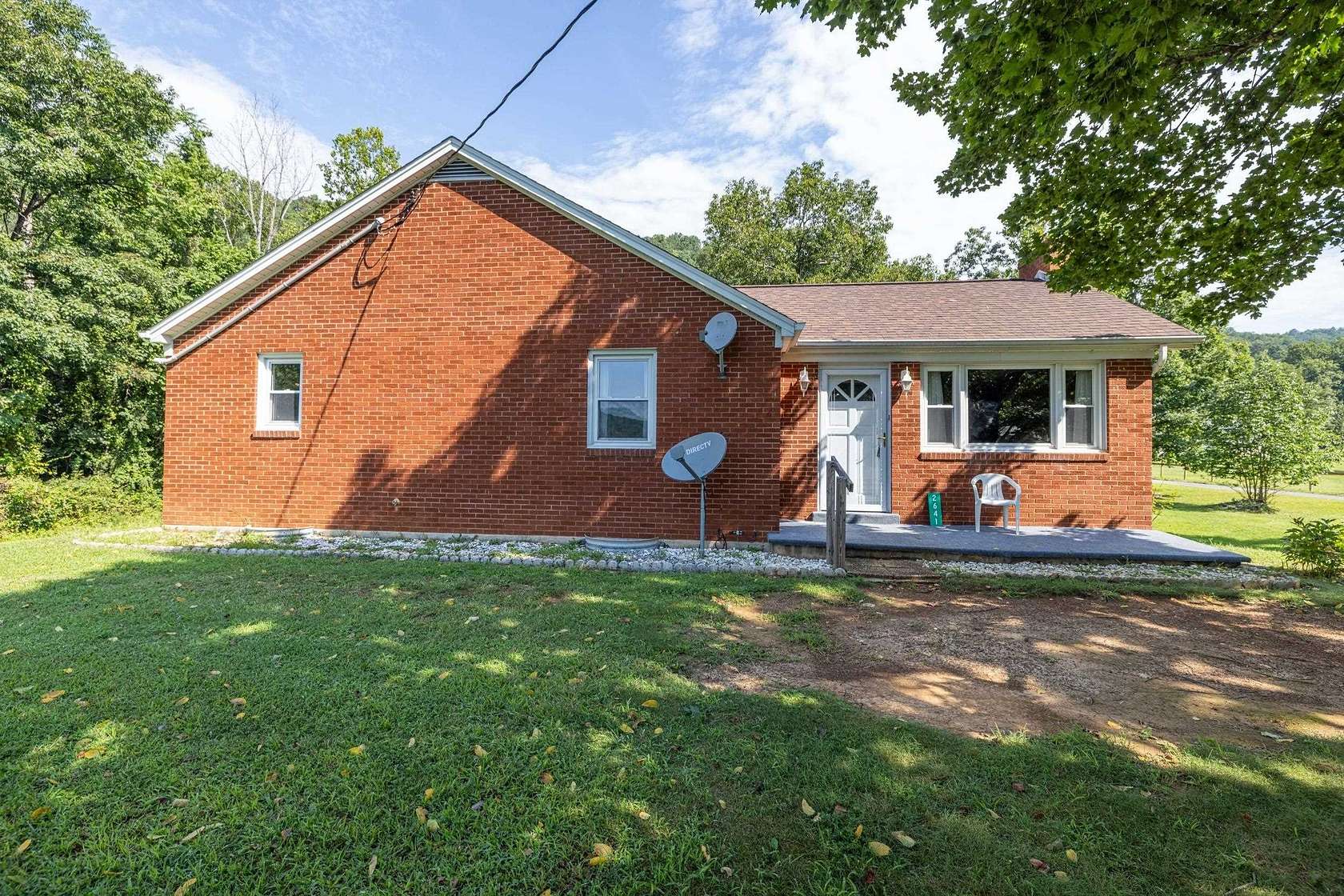 2.48 Acres of Land with Home for Sale in Luray, Virginia