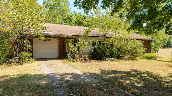 13 Acres of Land with Home for Sale in Aurora, Missouri