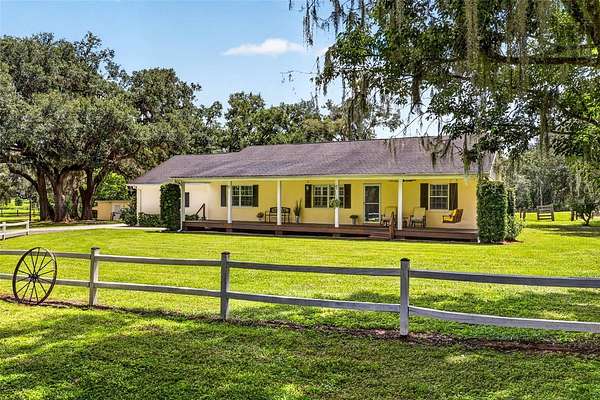 5 Acres of Land with Home for Sale in Dade City, Florida