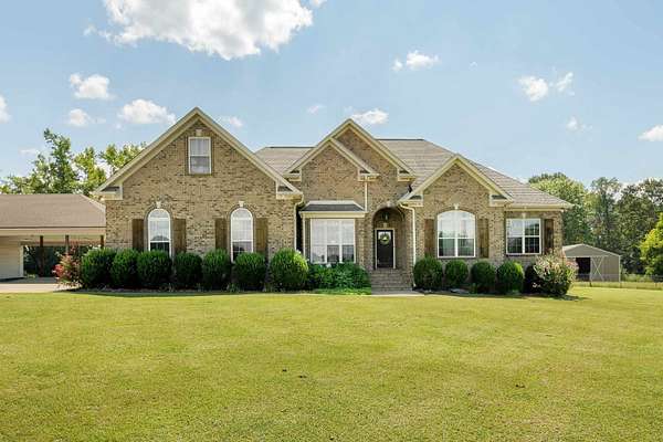 4.5 Acres of Land with Home for Sale in Florence, Alabama