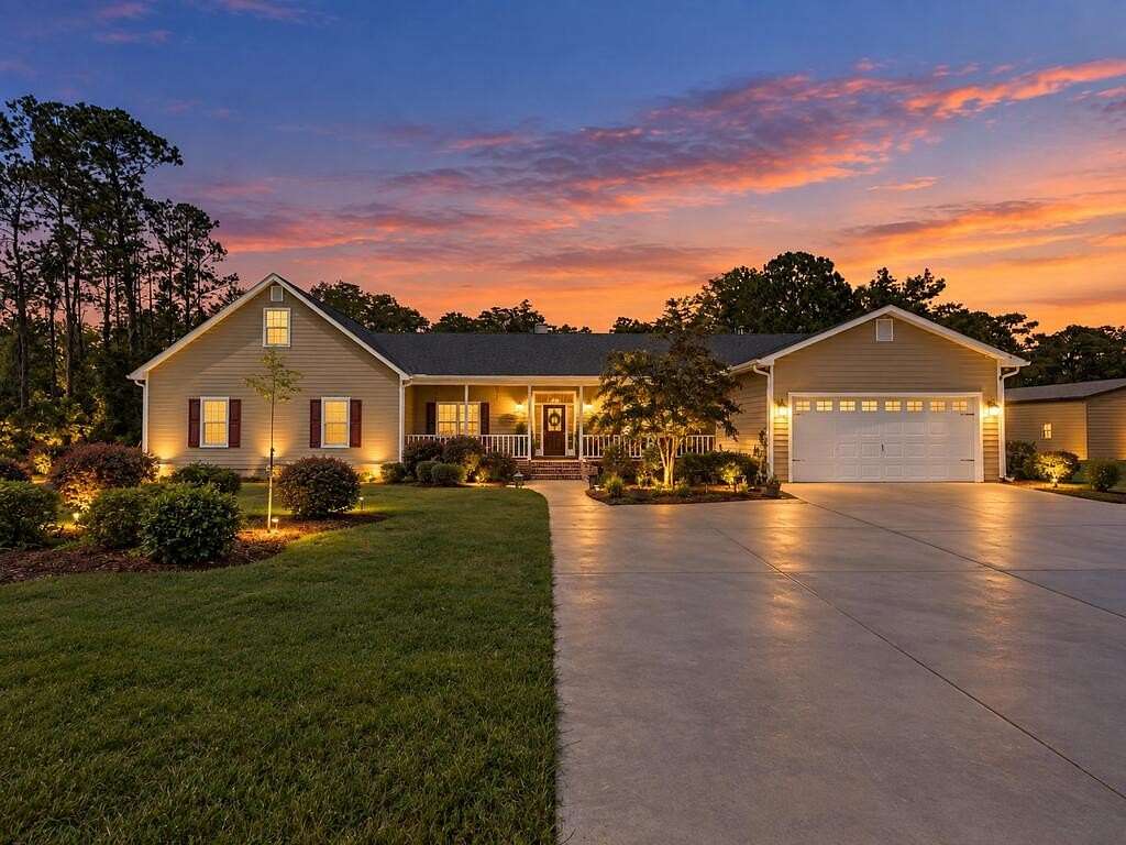 8.45 Acres of Land with Home for Sale in Lake Park, Georgia