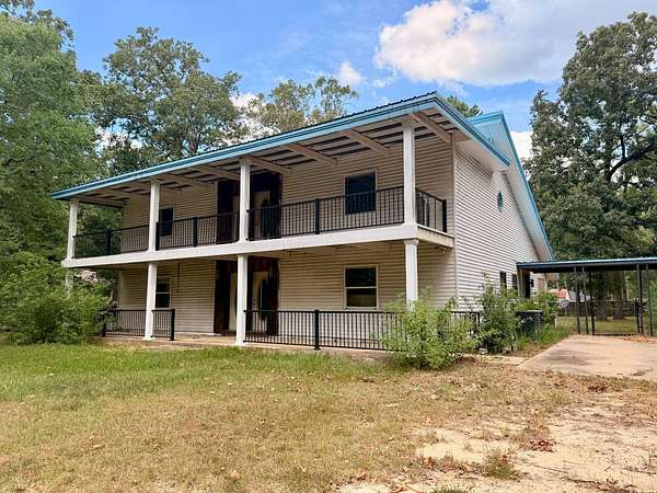 2.78 Acres of Land with Home for Sale in Magnolia, Arkansas