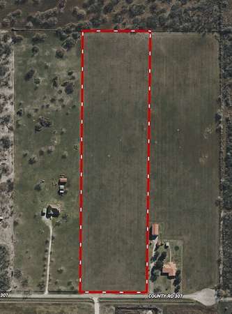 10 Acres of Recreational & Residential Land for Sale in Orange Grove, Texas
