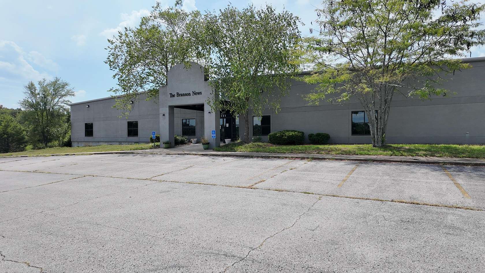 4.3 Acres of Commercial Land for Sale in Hollister, Missouri