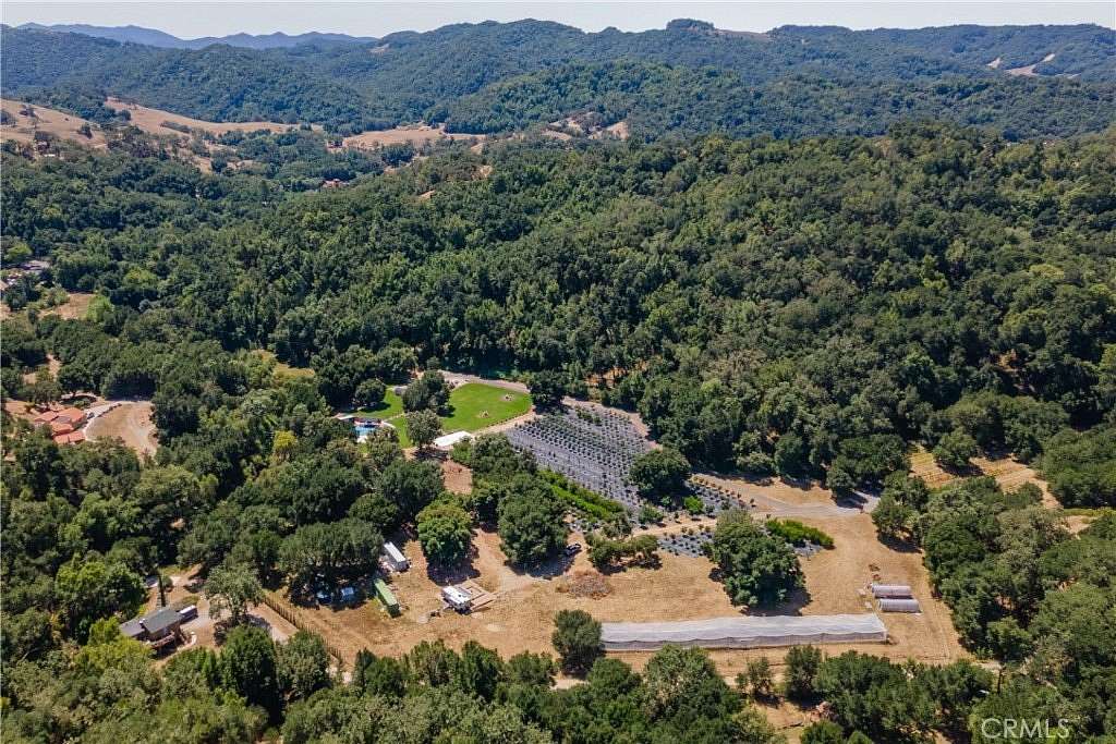 39.5 Acres of Land with Home for Sale in Templeton, California
