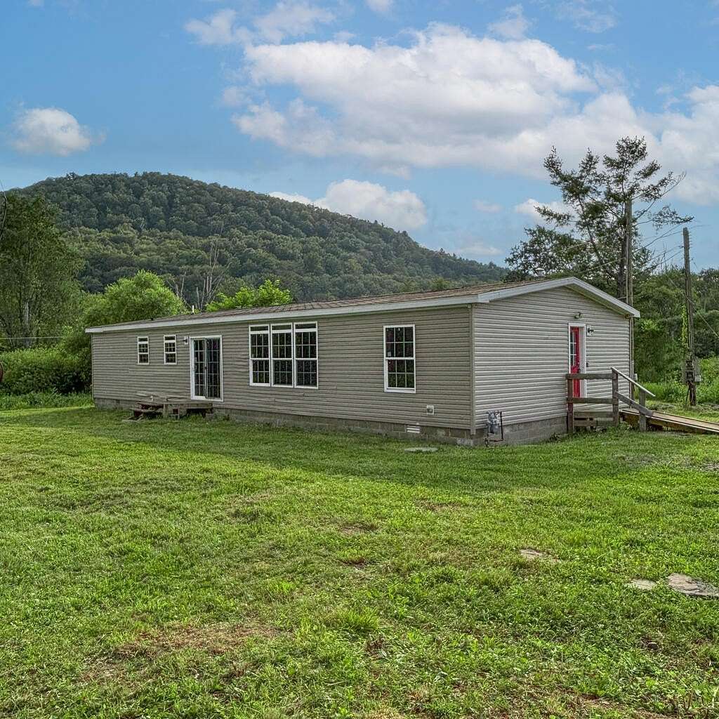 3.1 Acres of Land with Home for Sale in Port Allegany, Pennsylvania