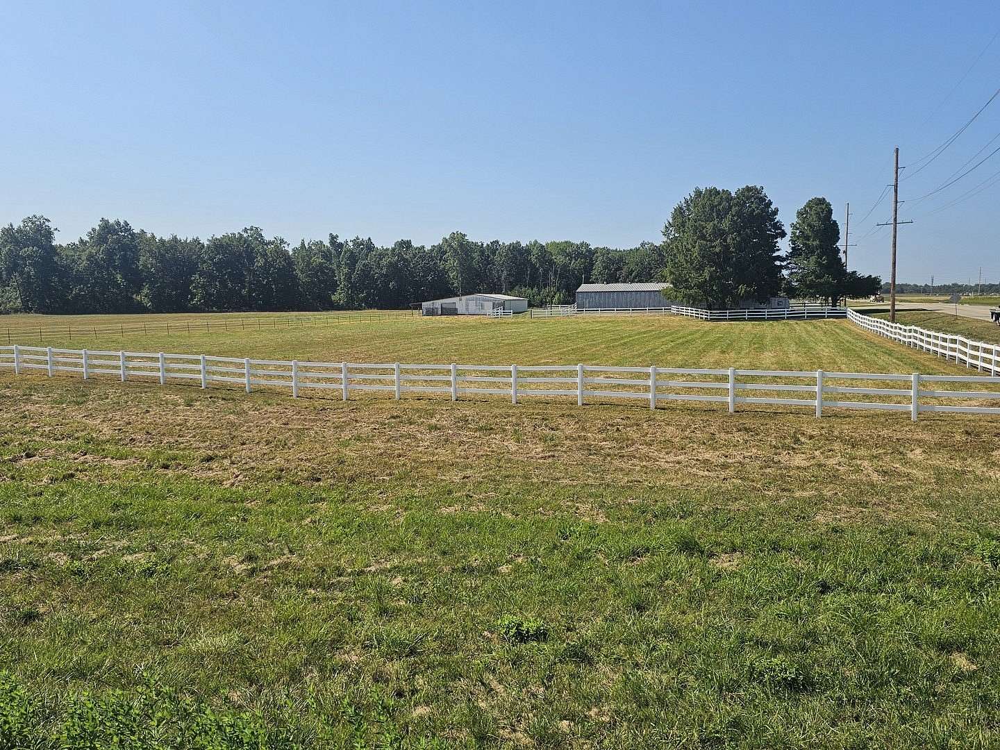 70.7 Acres of Land for Sale in Mount Vernon, Illinois